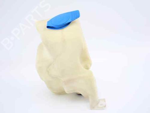 Used Windscreen washer tank VW GOLF IV (1J1) 1.4 16V (75 hp) 19235100