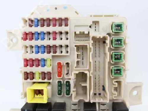Caja reles / fusibles MITSUBISHI COLT VI (Z3_A, Z2_A) 1.1 (Z31A, Z32A) | BP30048205E1 