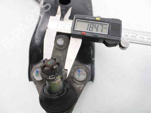 Right front suspension arm TOYOTA AURIS (_E18_) 1.8 Hybrid (ZWE186_, ZWE186R) | BP19225715M13 