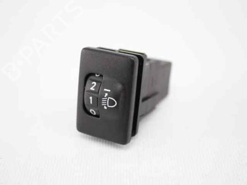 Used Switch TOYOTA YARIS (_P13_) 1.5 Hybrid (NHP130_, NHP130) (101 hp) 19226622