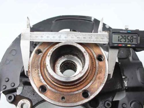 Left front steering knuckle PEUGEOT 308 SW II (LC_, LJ_, LR_, LX_, L4_) 1.6 HDi / BlueHDi 115 (LCBHXM, LCBHXT) | BP29644970M25 