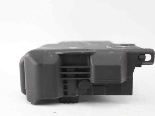 Fuse box OPEL CORSA E (X15) 1.3 CDTI (08, 68) | BP38077884E1 - Image 2
