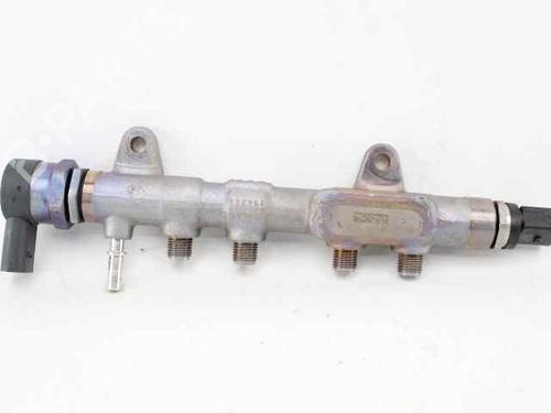 Rampa inyectora MINI MINI (F56) Cooper D (116 hp) 32151506