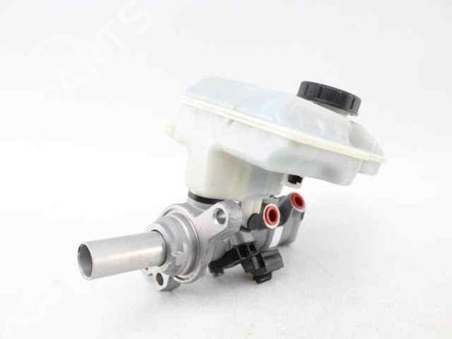 brake-master-cylinder-skoda-octavia-iii-combi-5e5-5e6-2012-2013-2014-2015-2016-2017-2018-2019-2020-36173931 main image