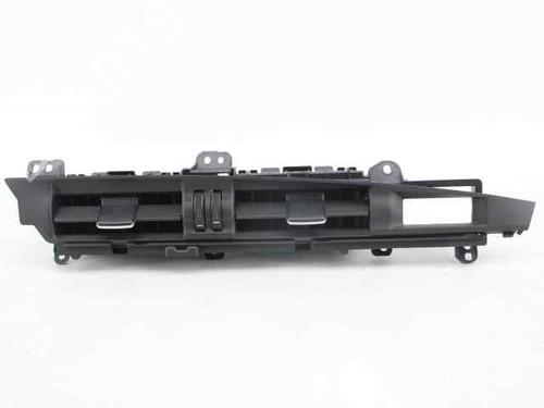 Air vent TOYOTA AURIS (_E18_) 1.8 Hybrid (ZWE186_, ZWE186R) | BP19225635I21 