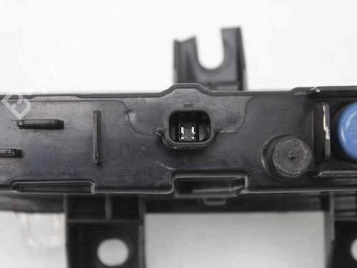 Venstre posisjonslys RENAULT CLIO IV (BH_) 0.9 TCe 90 (BHNF, BHMA, BHMH, BHJK, BHJR) | BP29986898C104 