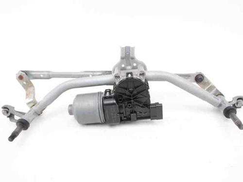 Used Front wiper motor PEUGEOT 208 I (CA_, CC_) 1.2 VTI 82 (82 hp) 19240060