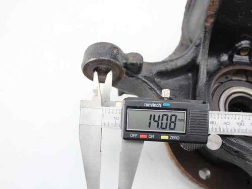 Left front steering knuckle PEUGEOT 208 I (CA_, CC_) 1.4 HDi | BP19243335M25 