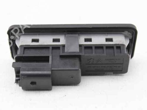 Tailgate handle PEUGEOT 308 SW II (LC_, LJ_, LR_, LX_, L4_) 1.6 HDi / BlueHDi 115 (LCBHXM, LCBHXT) | BP29644913C132 
