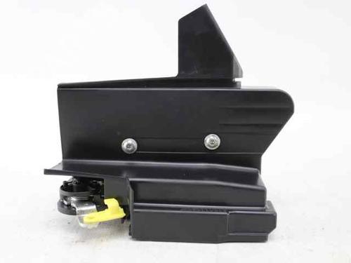 Used Rear left lock Rear left lock 38100868 38100868