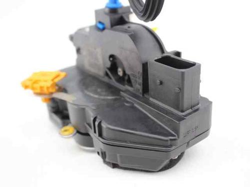 Front left lock OPEL ASTRA J (P10) 1.7 CDTI (68) | BP19237464C98 