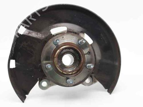 Right front steering knuckle CHEVROLET CRUZE (J300) 2.0 CDI 13502829