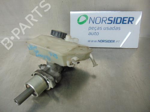 Used Brake master cylinder PEUGEOT 206 Hatchback (2A/C) 1.4 HDi eco 70 (68 hp) 19198968