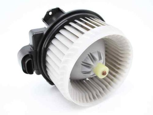 Used Heater blower motor TOYOTA YARIS (_P13_) 1.5 Hybrid (NHP130_, NHP130) (101 hp) 19226660