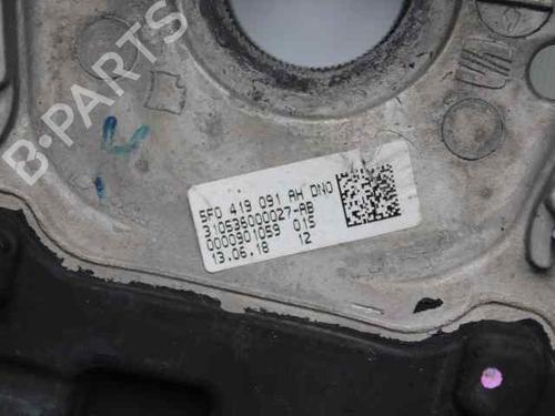 Steering wheel SEAT LEON (5F1) 1.4 TSI | BP29902461C49
