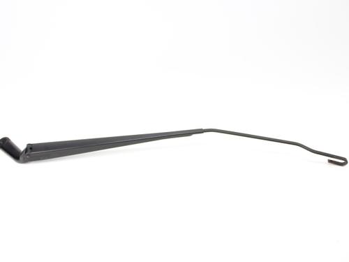 Used Front windshield wiper arm PEUGEOT 206 Hatchback (2A/C) 1.1 i (60 hp) 19210713