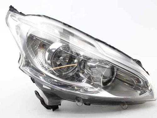 Used Right headlight PEUGEOT 208 I (CA_, CC_) 1.6 HDi (92 hp) 29320792