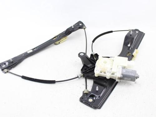Rudehejsemekanisme Højre foran Rudehejsemekanisme Højre foran OPEL ASTRA K (B16) 1.2 Turbo (68) (131 hp) 39700172 39700172
