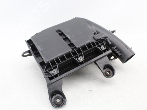 Used Air filter box Air filter box PEUGEOT 308 SW II (LC_, LJ_, LR_, LX_, L4_) 1.6 HDi / BlueHDi 115 (LCBHXM, LCBHXT) (115 hp) 39967224 39967224