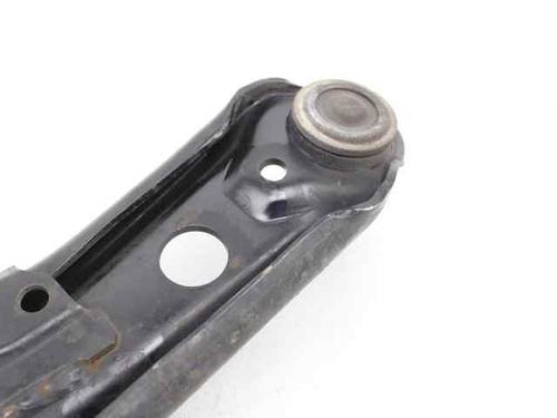 Right front suspension arm TOYOTA YARIS (_P13_) 1.5 Hybrid (NHP130_, NHP130) | BP19226705M13 