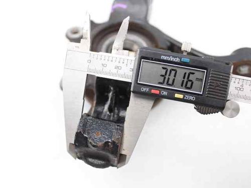 Left front steering knuckle PEUGEOT 5008 (0U_, 0E_) 1.6 HDi | BP31348302M25 