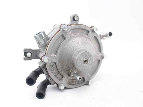 Bränslepump Bränslepump DACIA SANDERO III 1.0 TCe LPG (91 hp) 33894474 33894474