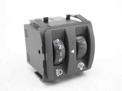 Used Switch RENAULT MEGANE III Hatchback (BZ0/1_, B3_) 1.5 dCi (106 hp) 19234165
