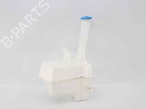 Used Windscreen washer tank HYUNDAI i20 II (GB, IB) [2014-2021]  27710260