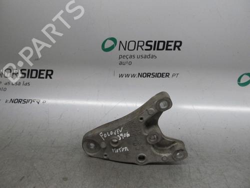 Used Engine mount VW POLO (9N_, 9A_) 1.2 12V (64 hp) 19189098
