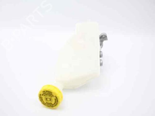 Brake master cylinder PEUGEOT 208 I (CA_, CC_) 1.2 VTI 82 | BP19246739M77 