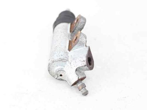 Clutch slave cylinder TOYOTA AVENSIS Estate (_T25_) 2.0 D-4D (CDT250_, CDT250R) | BP19218515M113 