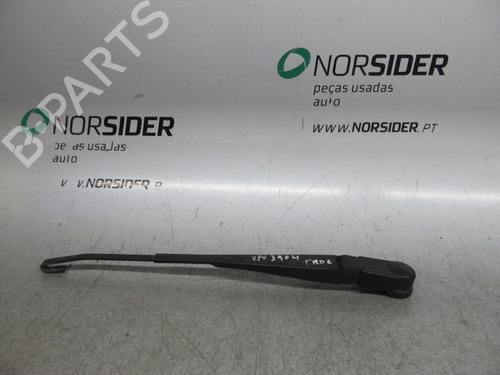 Used Rear windshield wiper arm LAND ROVER RANGE ROVER II (P38A) 2.5 D 4x4 (136 hp) 19188927