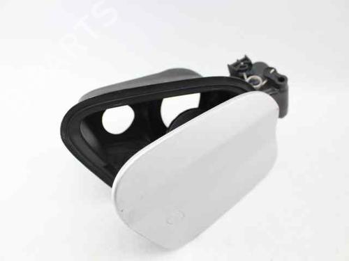 fuel-flap-fiat-tipo-estate-356_-357_-2016-34499029 main image