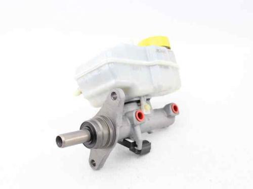 Used Brake master cylinder VW POLO V (6R1, 6C1) 1.6 TDI (90 hp) 31962751
