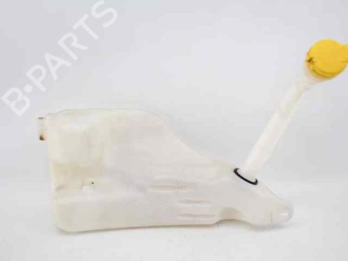 Used Windscreen washer tank RENAULT MEGANE III Grandtour (KZ0/1) 1.5 dCi (KZ0C, KZ1A) (90 hp) 19243396