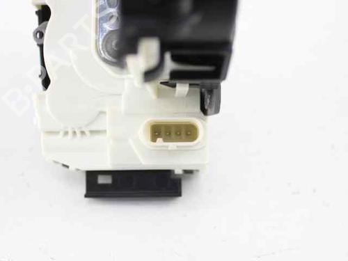 Front left lock MERCEDES-BENZ CLA Coupe (C117) CLA 180 CDI / d (117.312) | BP32254596C98 