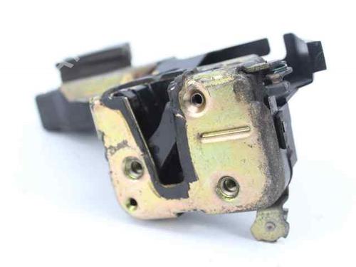 Used Front right lock VOLVO S40 I (644) 1.6 (105 hp) 19216533