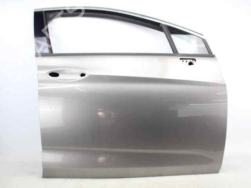 Used Right front door Right front door 39012604 39012604