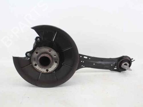 Used Right rear steering knuckle VOLVO V60 I (155) D3 / D4 (163 hp) 19246083