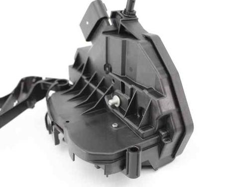 Front left lock FORD FOCUS III  | BP19234762C98 