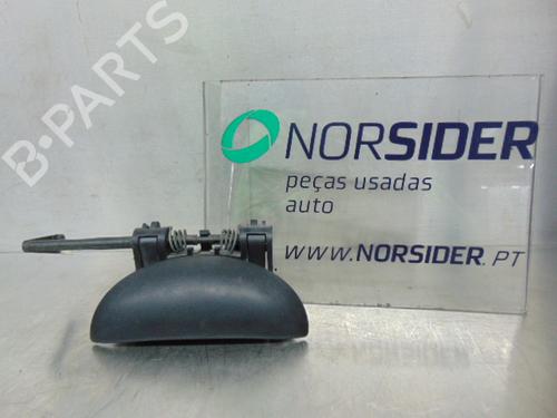 Used Front right exterior door handle PEUGEOT 206 Hatchback (2A/C) 1.1 i (60 hp) 19193248