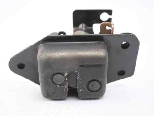 Tailgate lock JEEP GRAND CHEROKEE II (WJ, WG) 3.1 TD 4x4 | BP19228103C101 