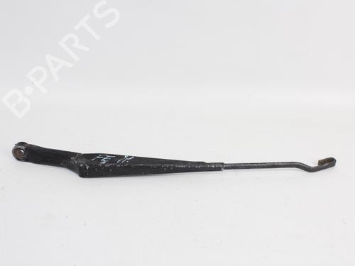 Used Front windshield wiper arm SEAT CORDOBA Vario (6K5) [1996-2002]  19204485