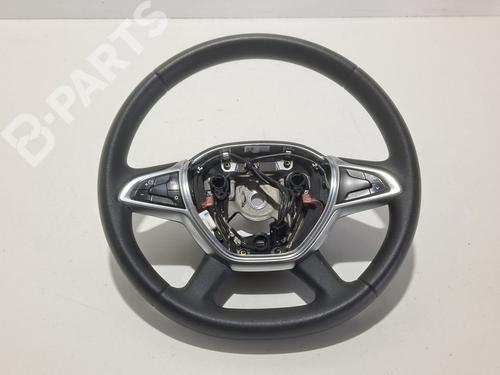 steering-wheel-dacia-duster-hm_-15-dci-95-hmaf-484009380r-2017-10725849 main image