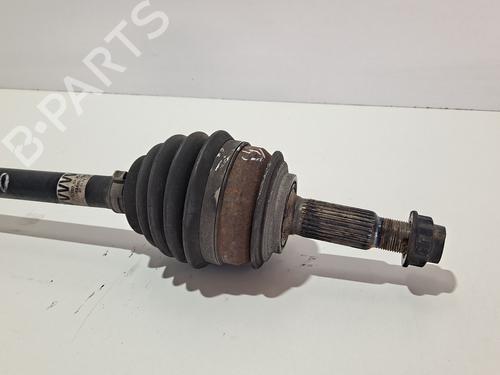 Right front driveshaft TOYOTA YARIS (_P13_) 1.5 Hybrid (NHP130_, NHP130) | BP9695403M39 