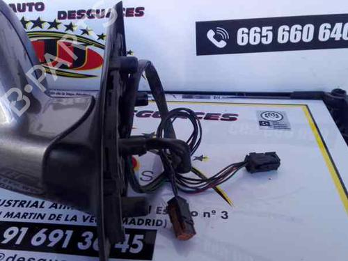Right mirror PEUGEOT 307 (3A/C) 1.6 HDi 110 | BP6125279C27 