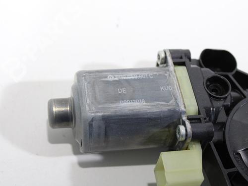 Left front window motor VW GOLF VII (5G1, BQ1, BE1, BE2) 1.5 TSI | BP11857599E21 