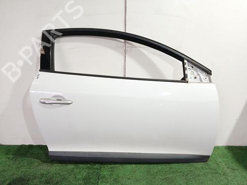 Used Right front door Right front door 39470033 39470033
