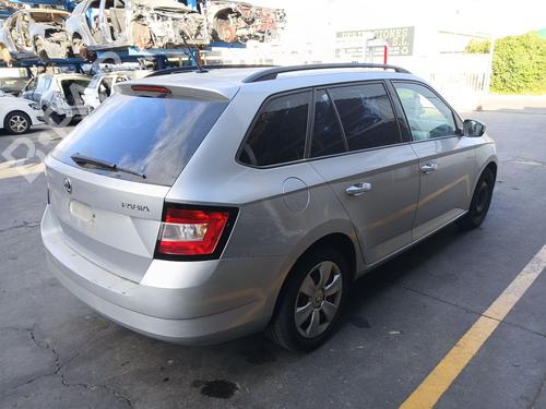 Left front door SKODA FABIA III Estate (NJ5) 1.4 TDI | BP29953838C2