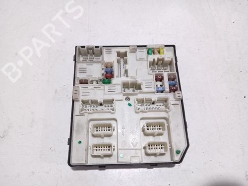 Used Fuse box Fuse box RENAULT KANGOO Express (FW0/1_) 1.5 dCi 75 (FW07, FW10, FW04) (75 hp) 32670670 32670670